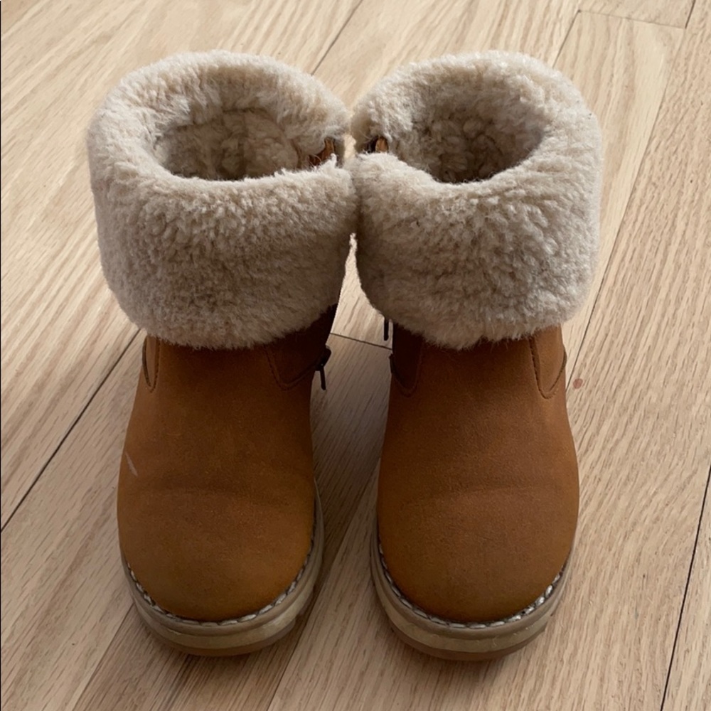 Zara toddler boots